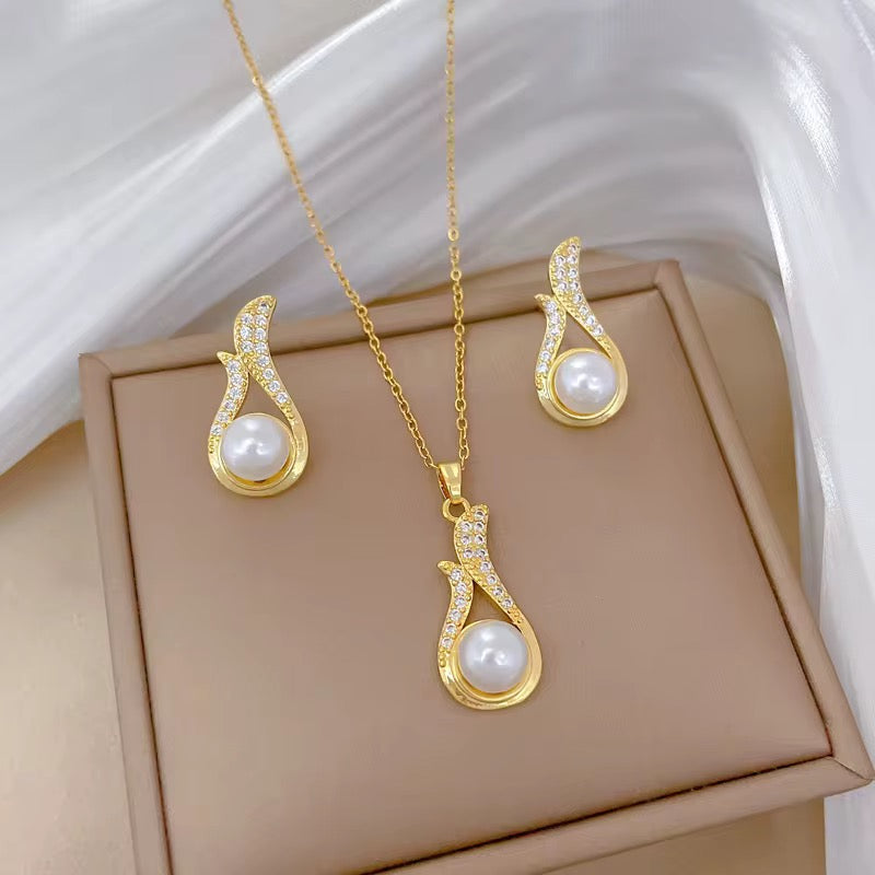 Necklace Earrings