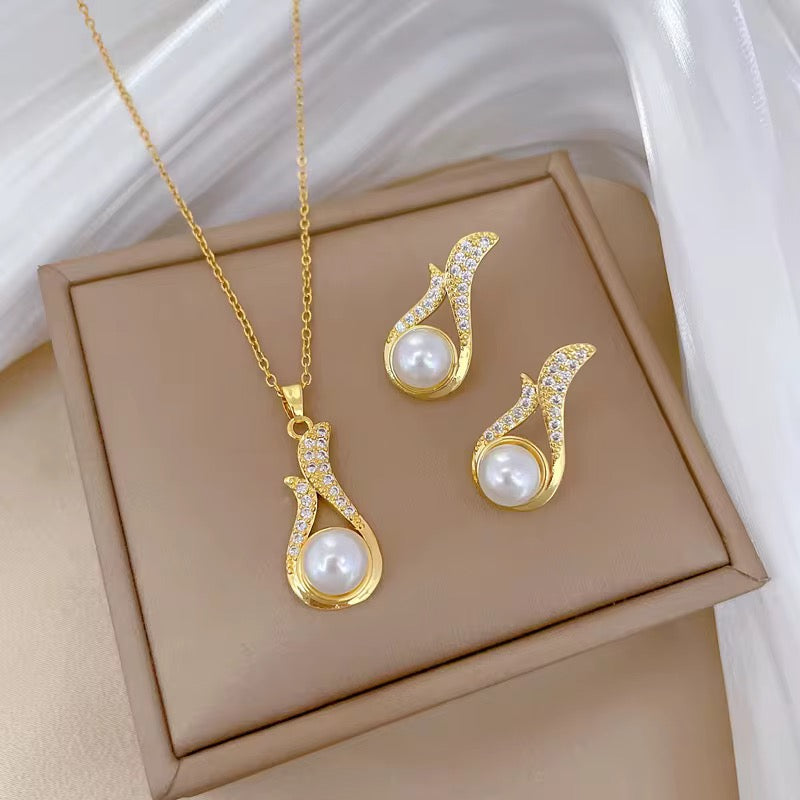 Necklace Earrings