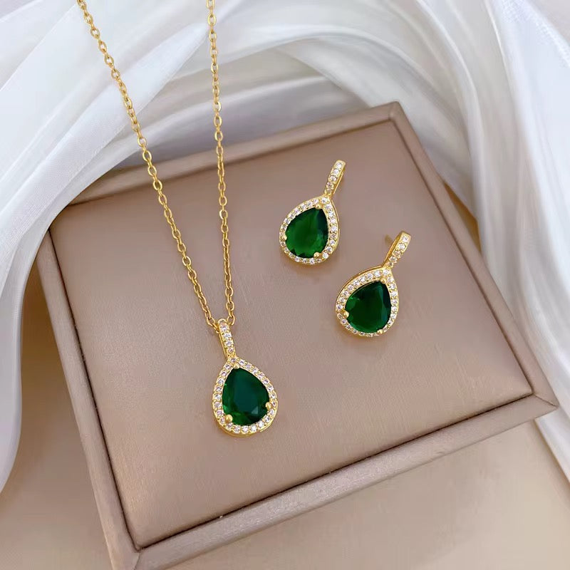 Necklace and Earrings sets